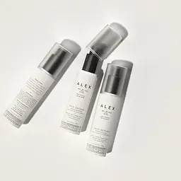Daily Defense Sheer Mineral Anti-Aging Sunscreen SPF50+ - Master